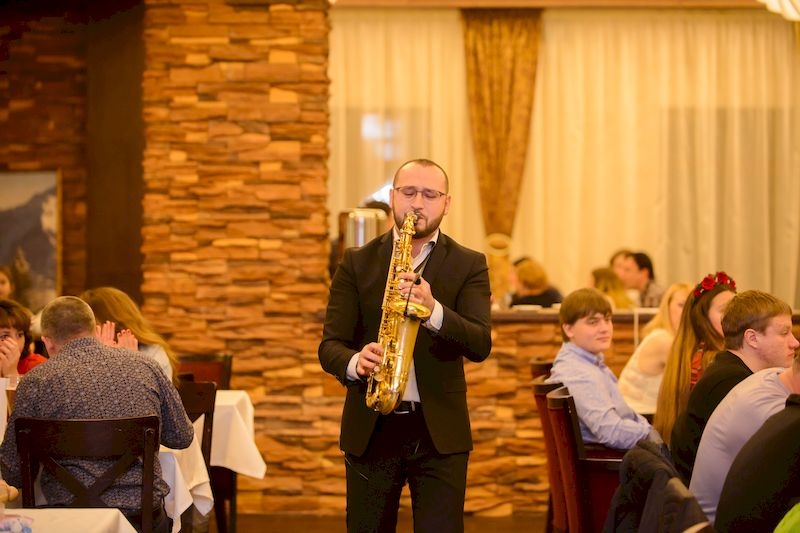 8 Марта "Для Милых Дам"