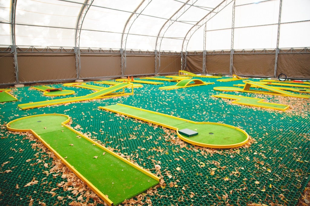 Спортивные площадки