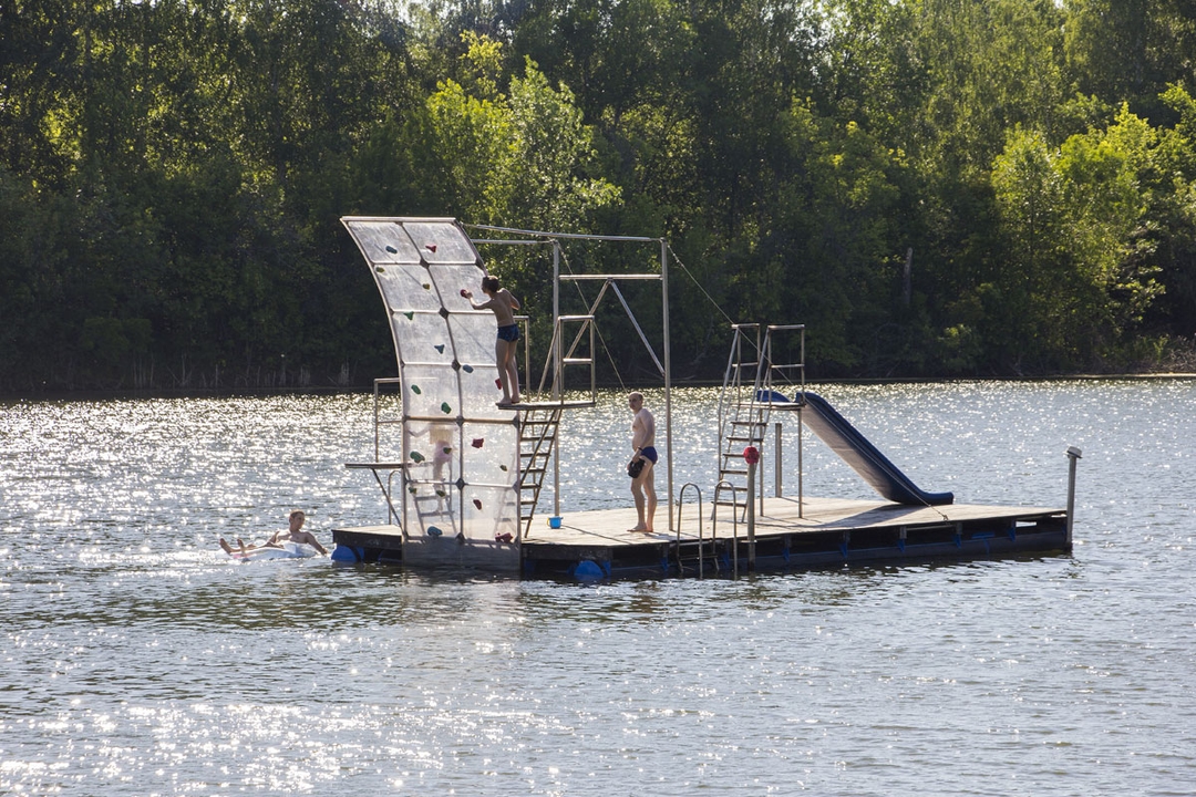 Летний пляж